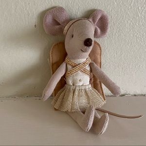 Maileg angle mouse